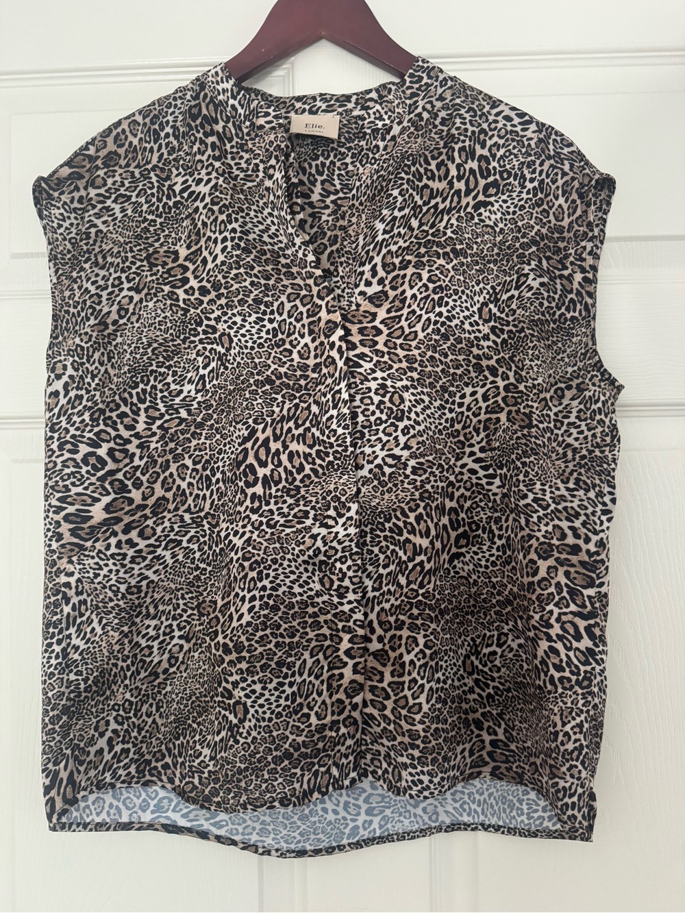 Elie Tahari Leopard Print Sleeveless V-Neck Top - Beige/Black - Size Small